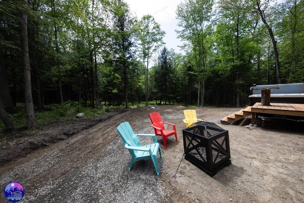 Chalet Deschamps- SPA- Chien accepté- Nature- Estrie Mansonville Exterior foto
